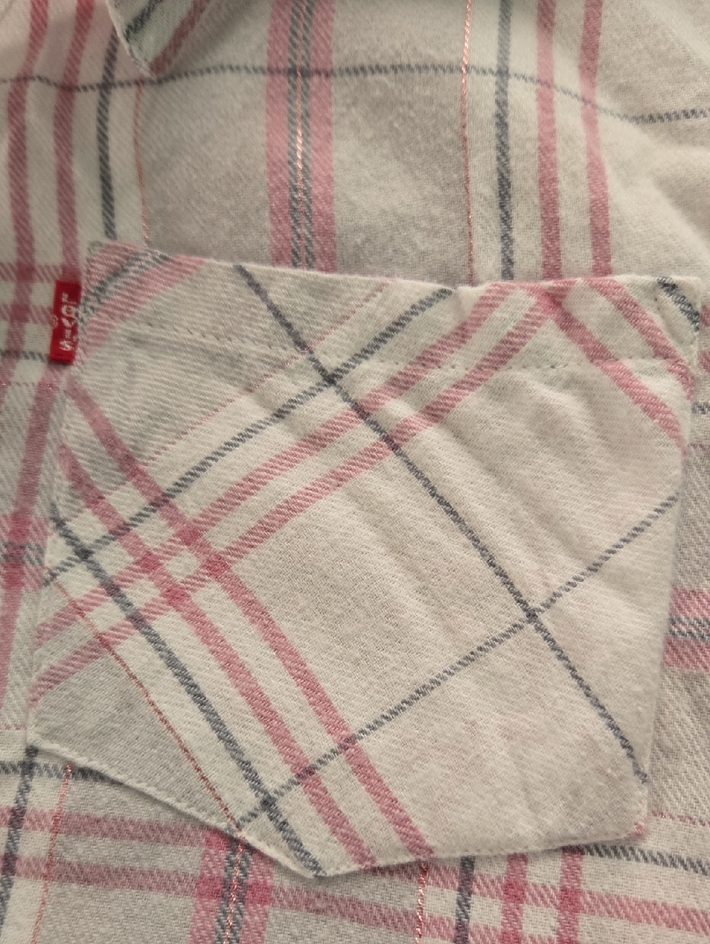 Levi's - Picture 2 of 4